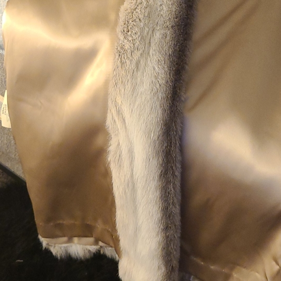 Monterey Fashions LONG coat - Picture 3 of 7